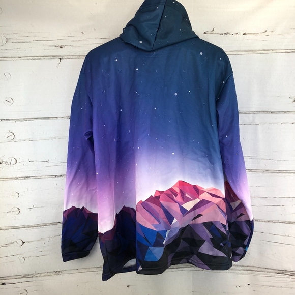 shirt was cash hoodie mountain scene - Picture 4 of 4